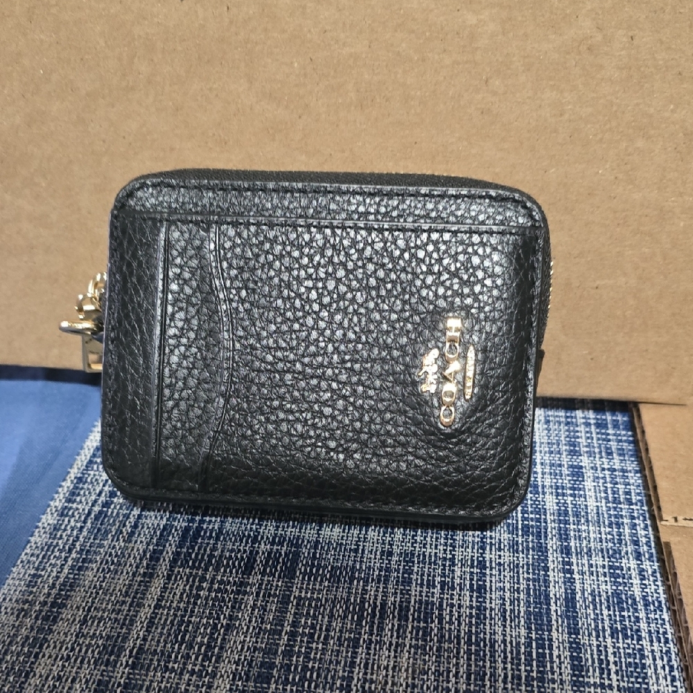 Coach Black Pebbled Leather Zip Card Wallet with Gold Hardware